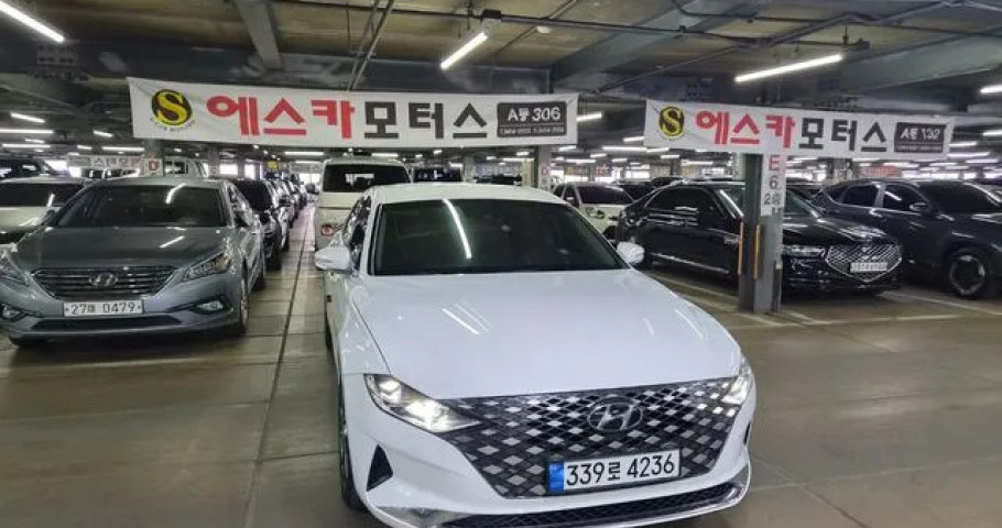 Hyundai Grandeur 