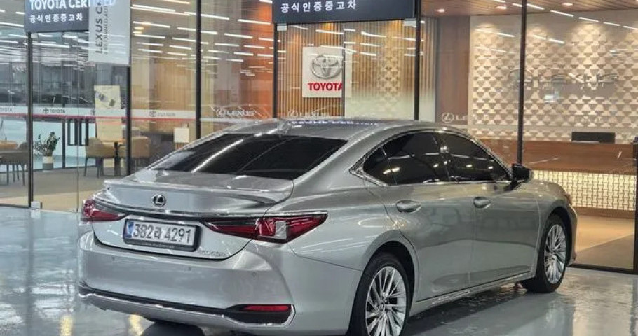 Lexus Es 