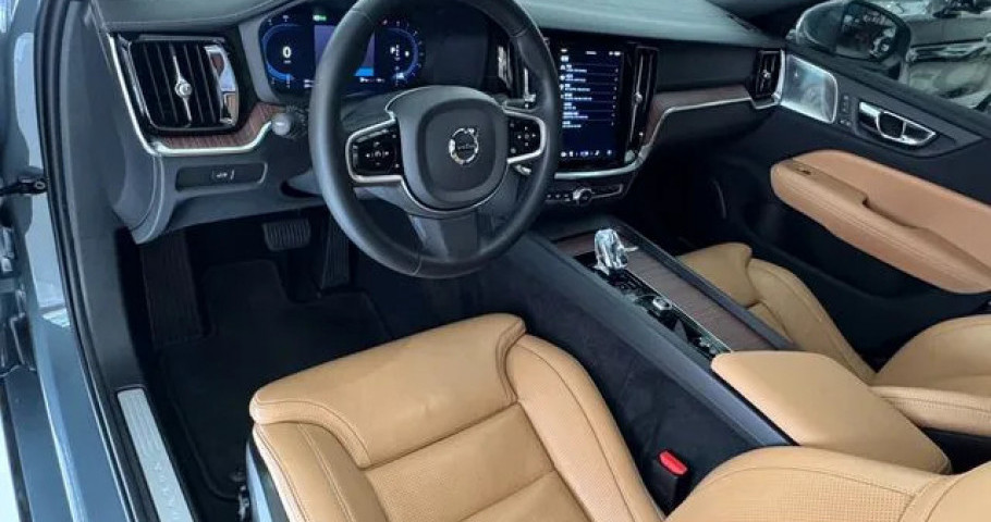 Volvo S60 
