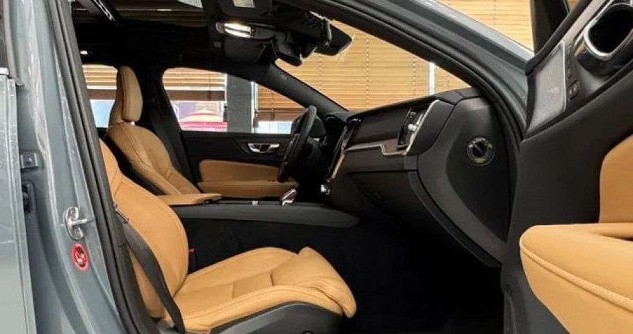 Volvo S60 