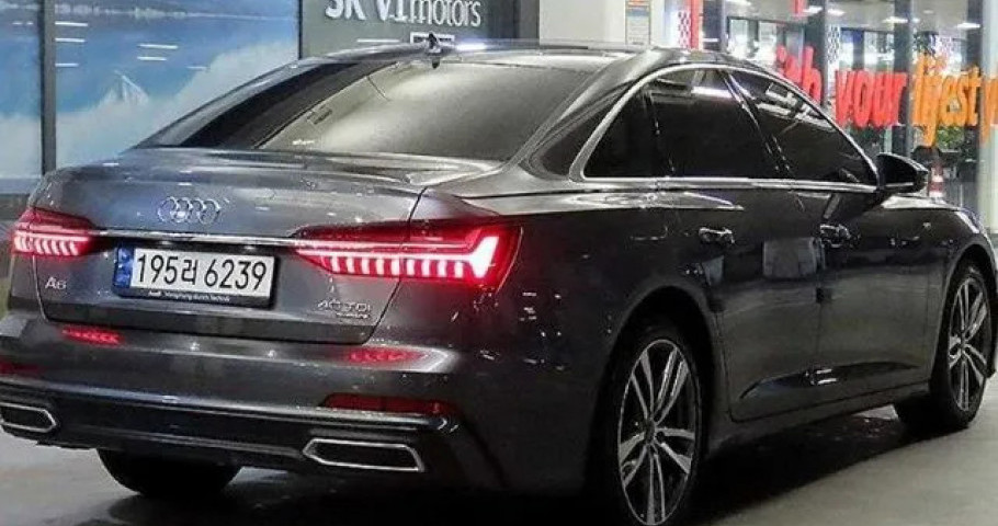 Audi A6 