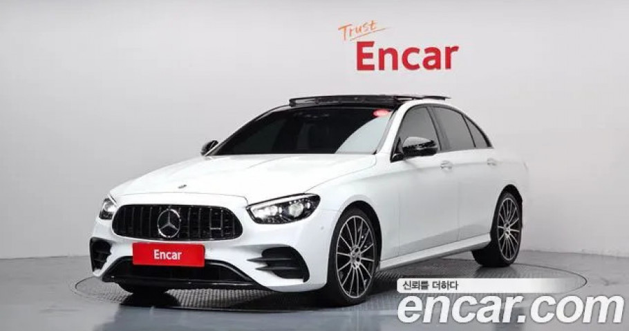 Mercedes-Benz E-Class 