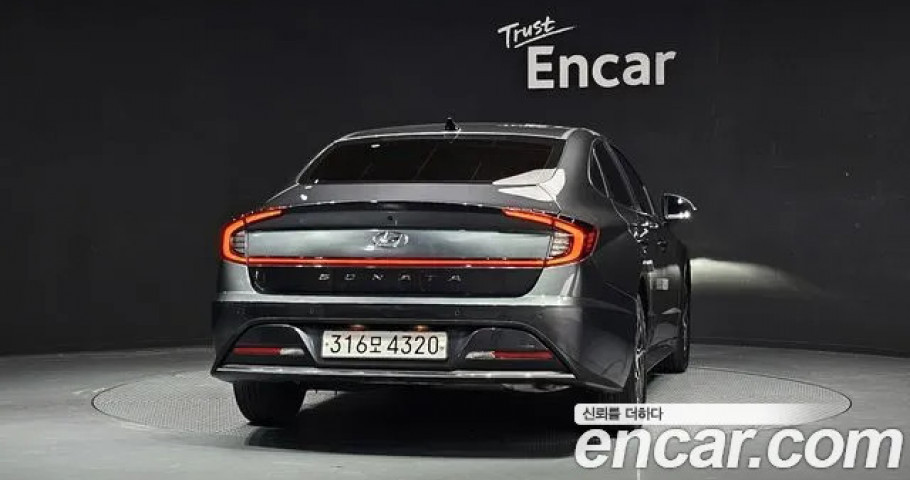 Hyundai Sonata 