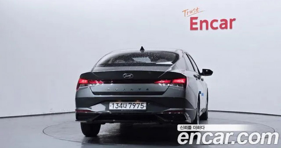 Hyundai Avante (Elantra) 