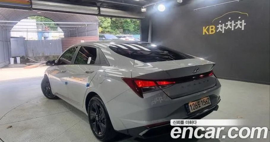 Hyundai Avante (Elantra) 