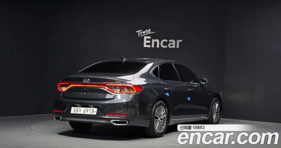 Hyundai Grandeur 
