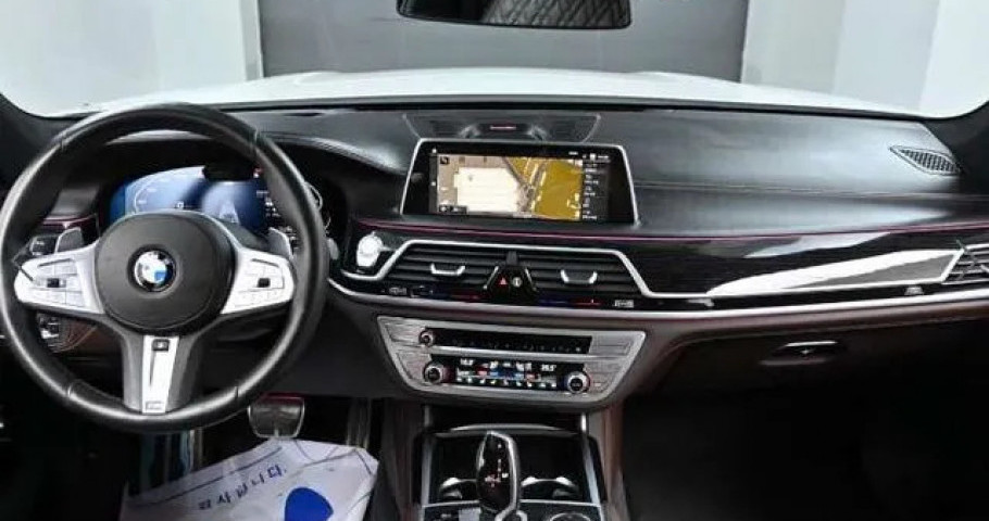Bmw 7-Series 