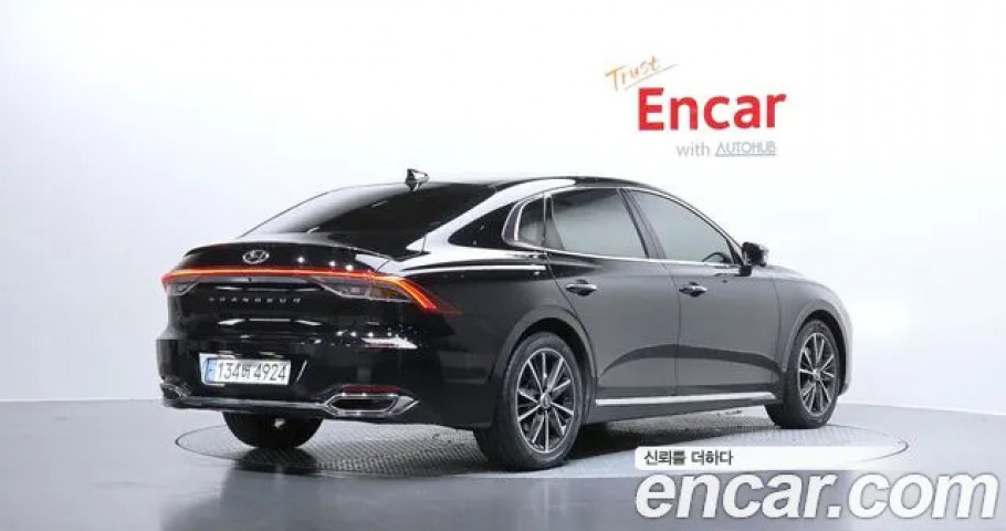Hyundai Grandeur 