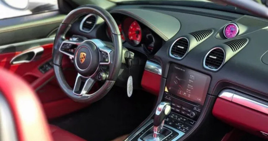 Porsche 718 