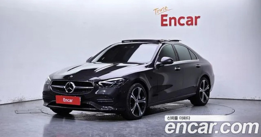 Mercedes-Benz C-Class 