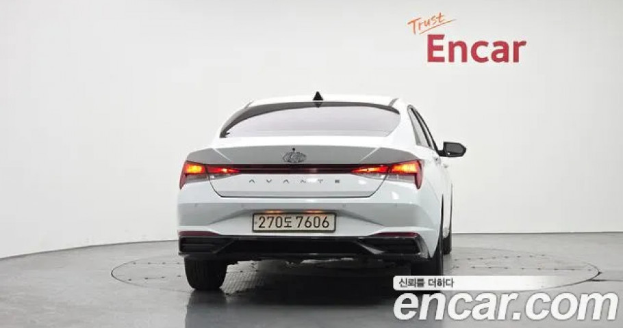 Hyundai Avante (Elantra) 