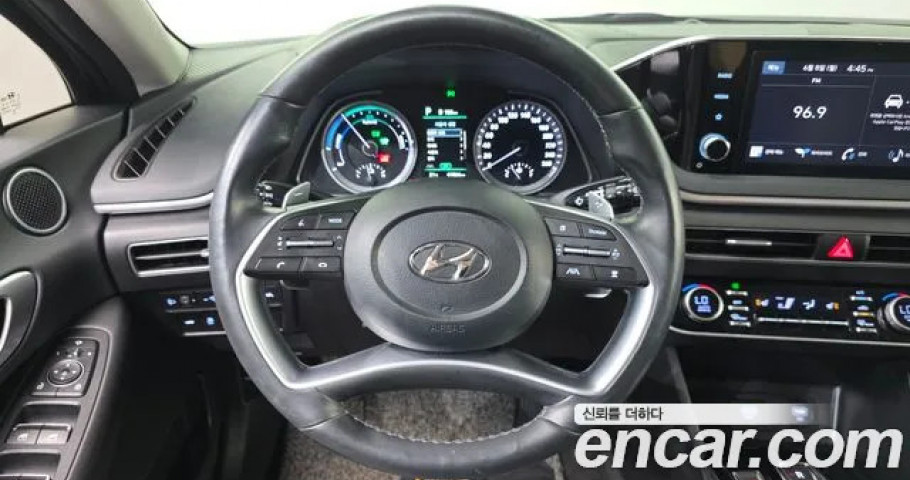Hyundai Sonata 