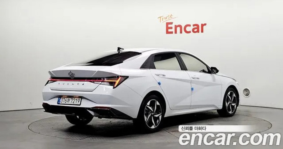 Hyundai Avante (Elantra) 