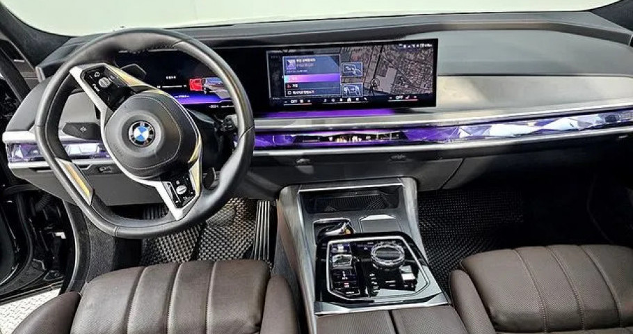 Bmw 7-Series 