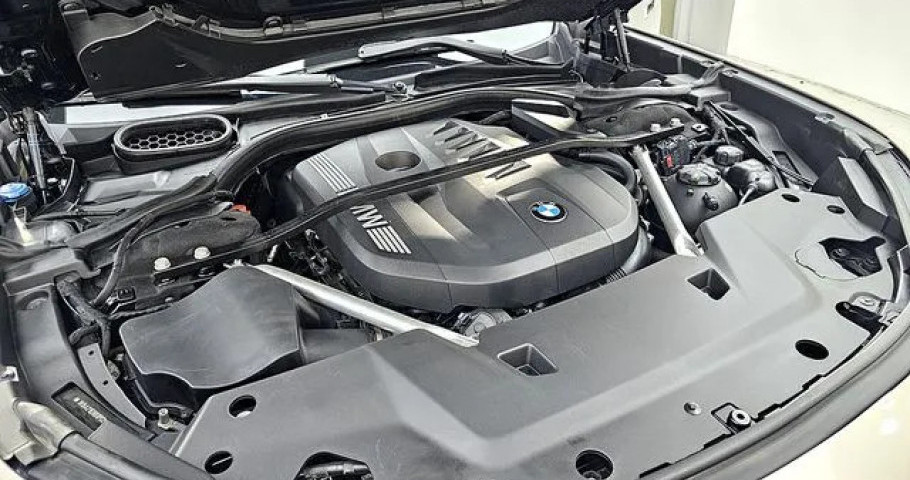 Bmw 7-Series 