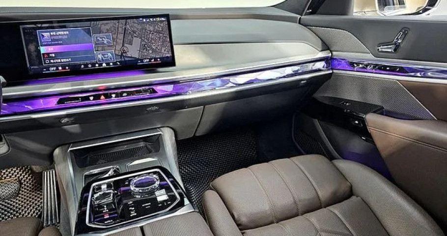 Bmw 7-Series 