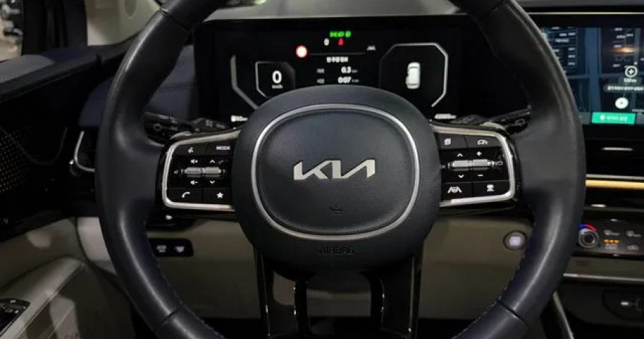 Kia Carnival 