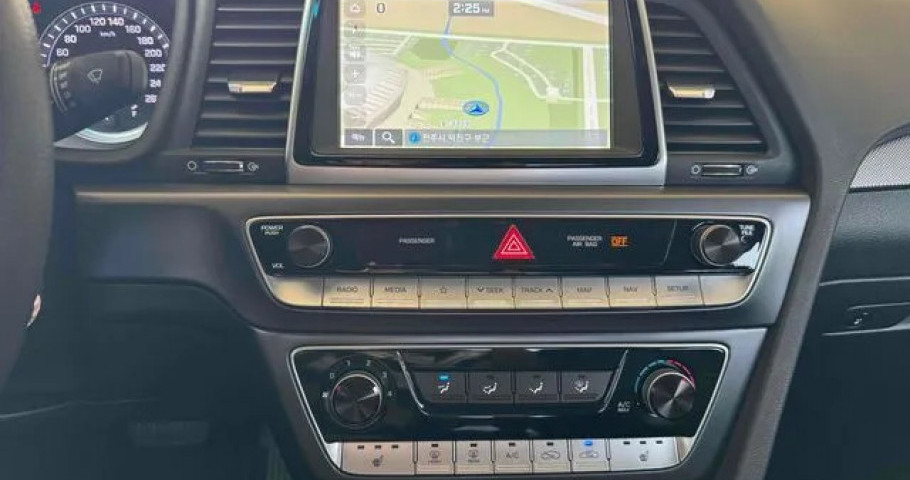 Hyundai Sonata 