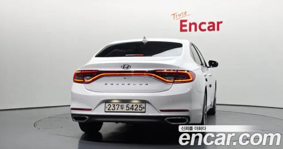 Hyundai Grandeur 