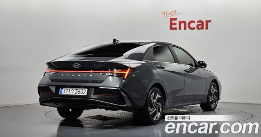 Hyundai Avante (Elantra) 