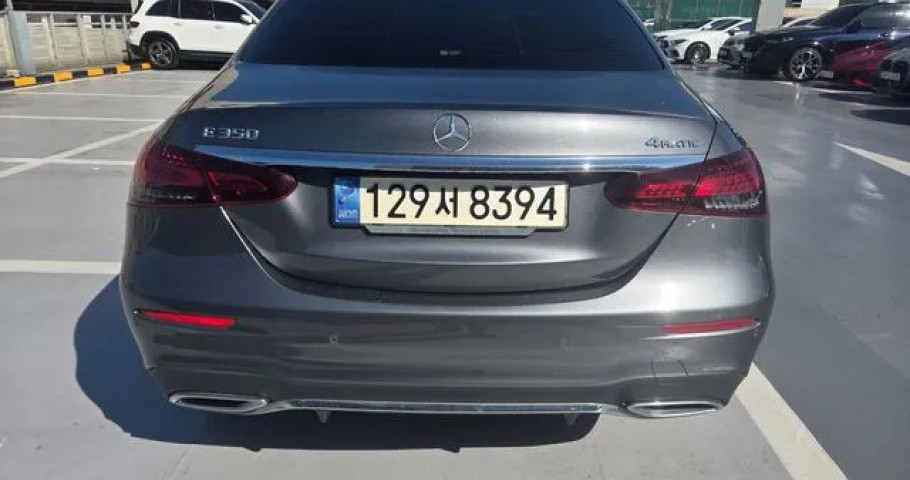 Mercedes-Benz E-Class 