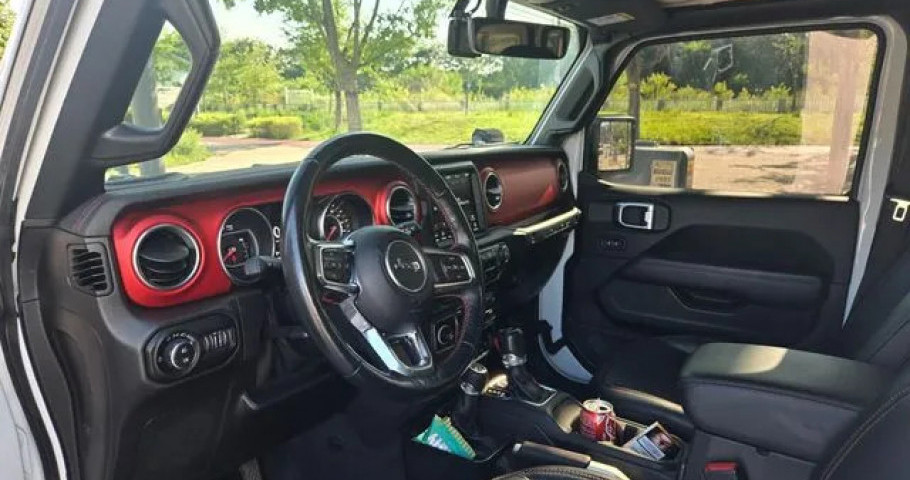 Jeep Wrangler 