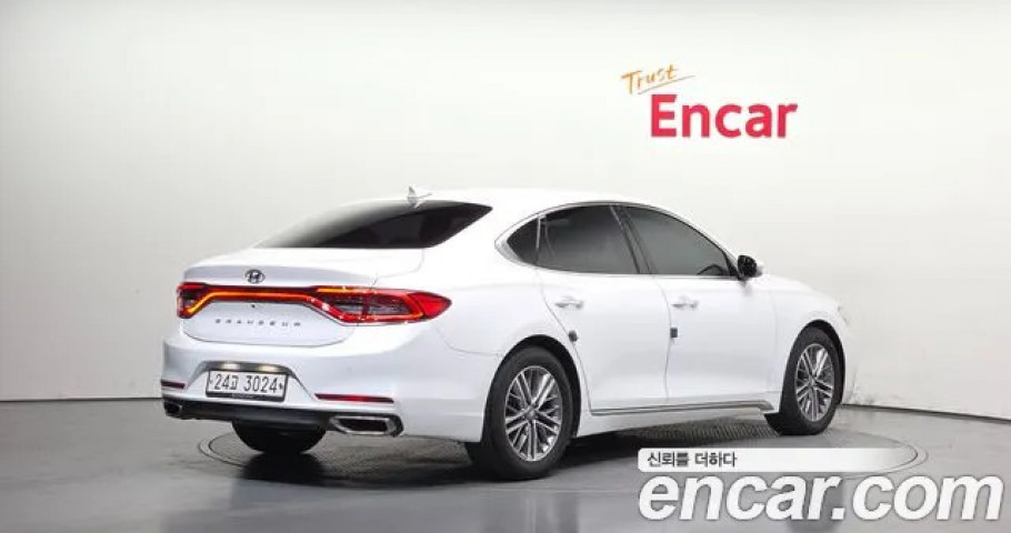 Hyundai Grandeur 