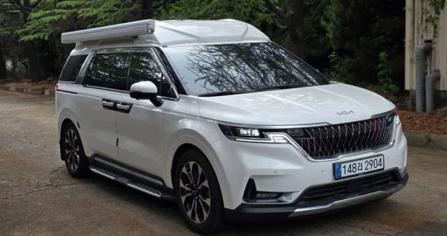 Kia Carnival 