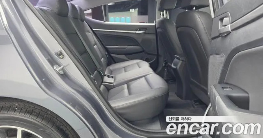 Hyundai Avante (Elantra) 