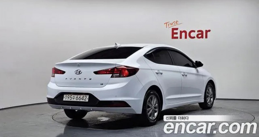 Hyundai Avante (Elantra) 