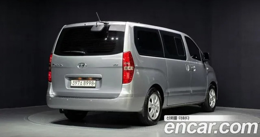 Hyundai Starex 