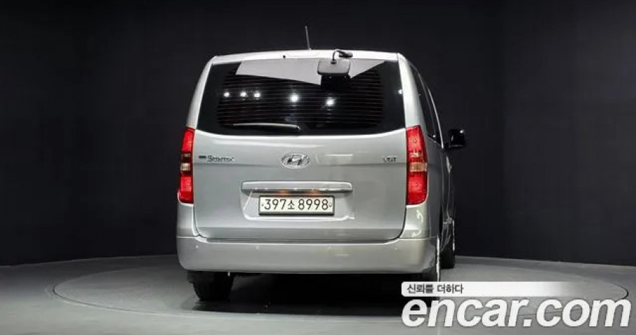 Hyundai Starex 
