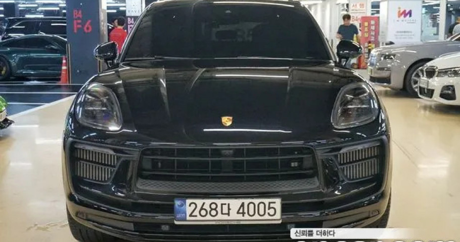 Porsche Macan 
