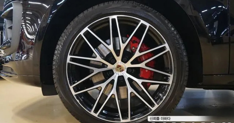 Porsche Macan 