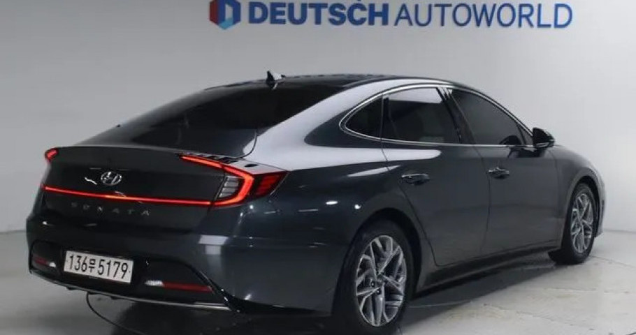 Hyundai Sonata 