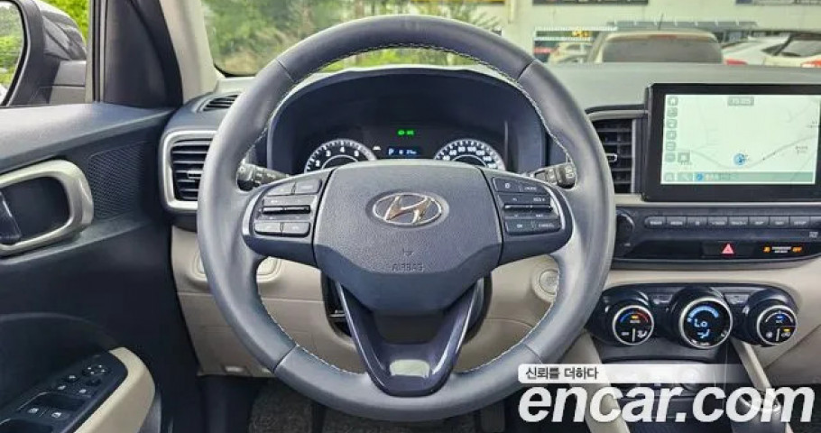 Hyundai Venue 