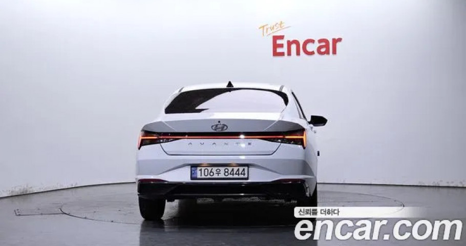 Hyundai Avante (Elantra) 