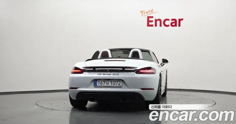 Porsche 718 