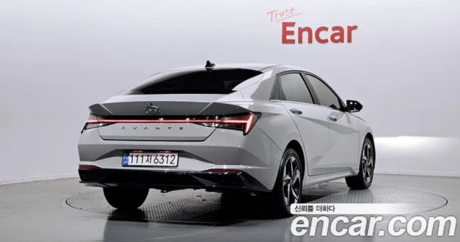 Hyundai Avante (Elantra) 