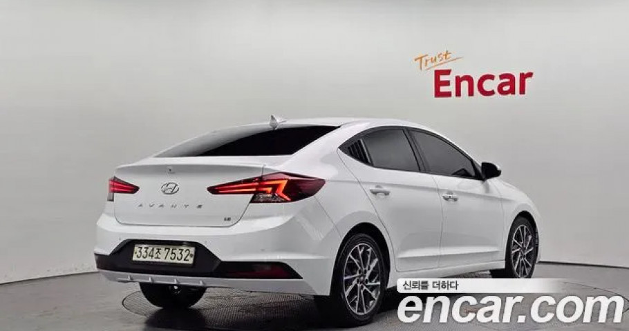 Hyundai Avante (Elantra) 