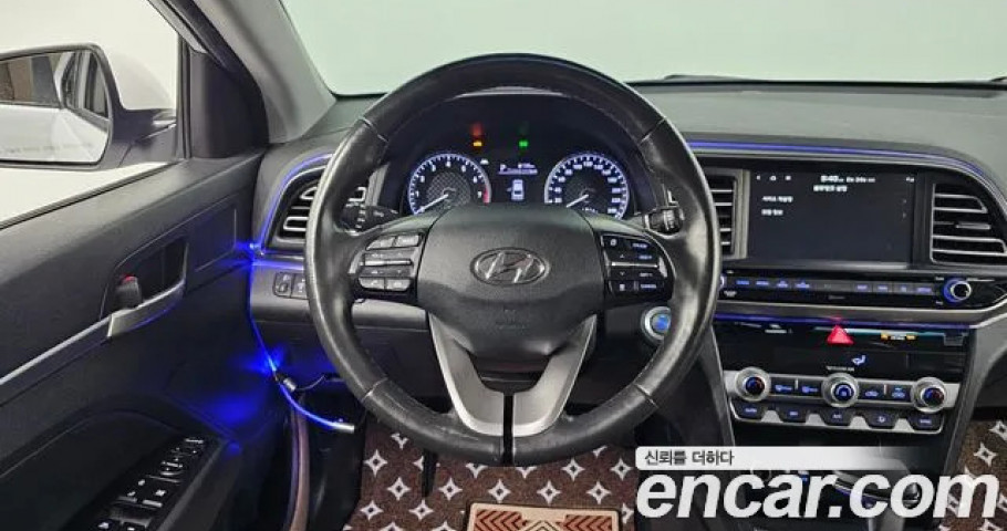 Hyundai Avante (Elantra) 