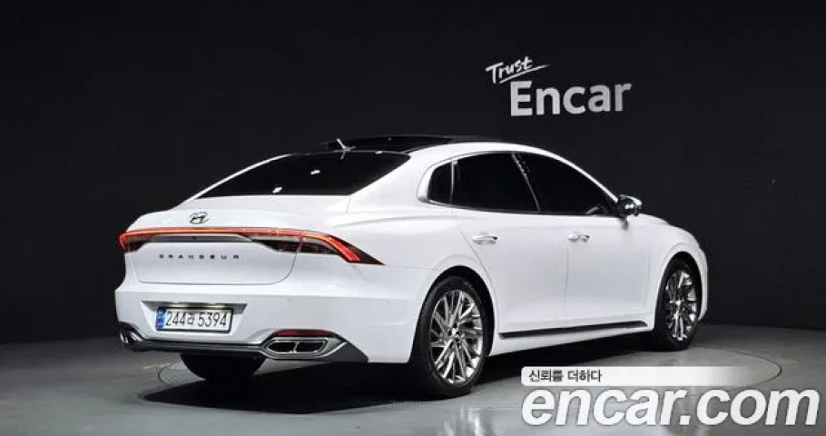 Hyundai Grandeur 