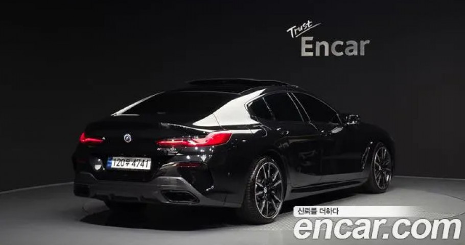 Bmw 8-Series 