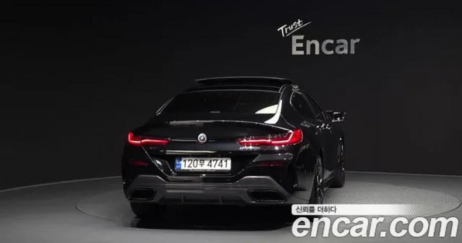 Bmw 8-Series 