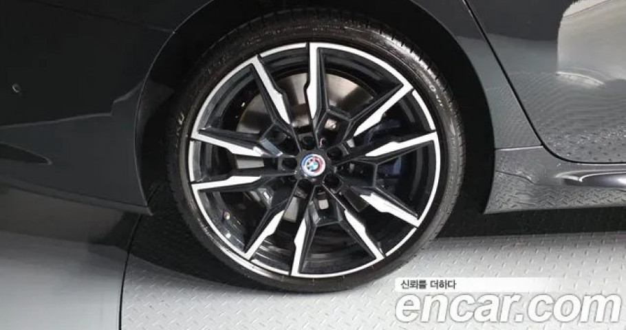Bmw 8-Series 