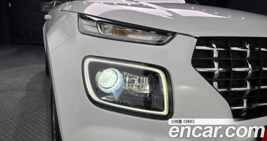 Hyundai Venue 