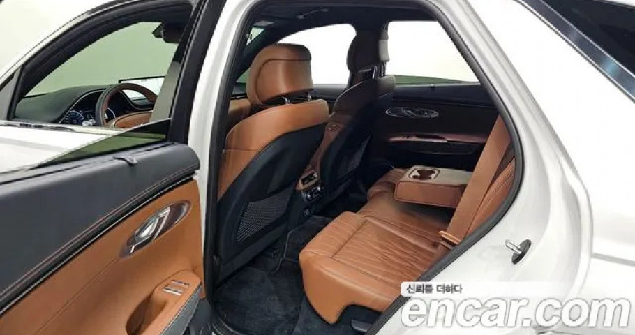 Genesis Gv70 