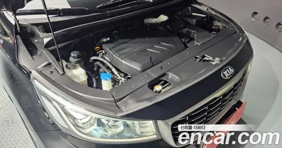 Kia Carnival 