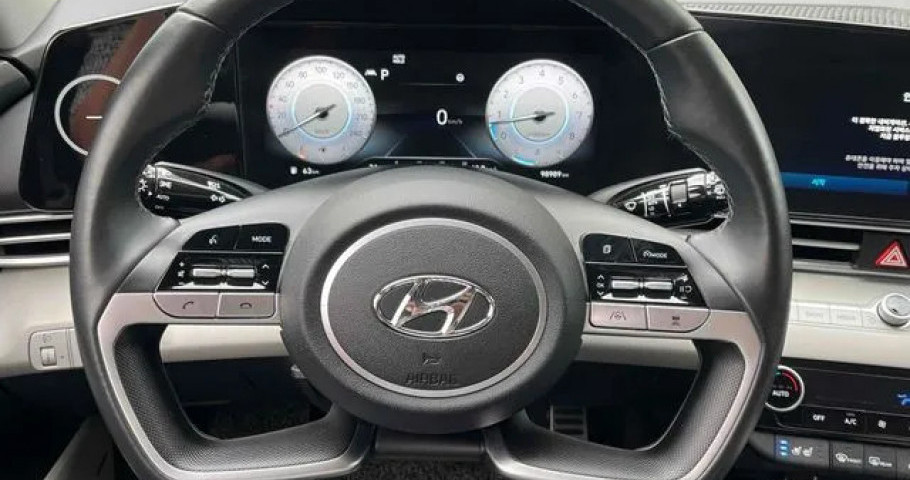 Hyundai Avante (Elantra) 