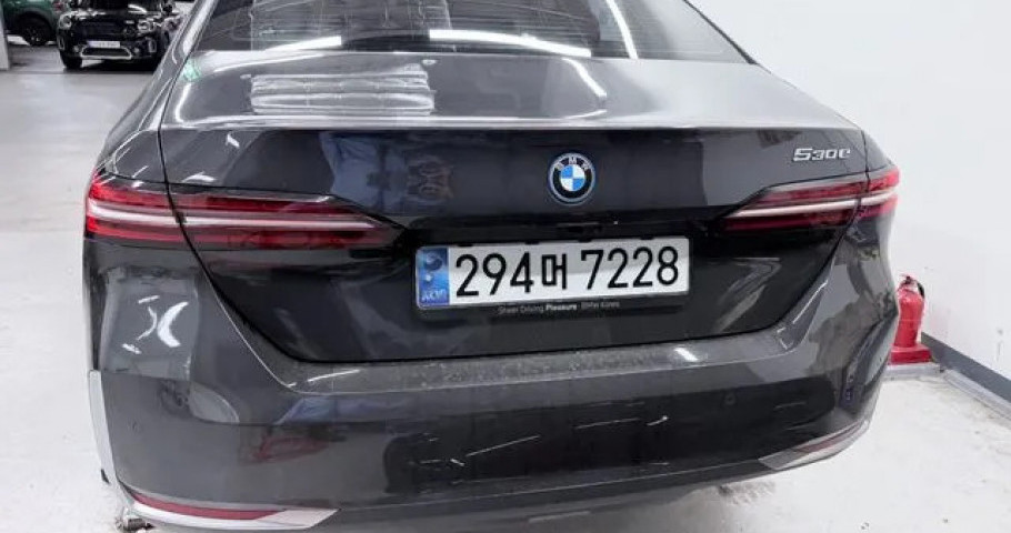 Bmw 5-Series 